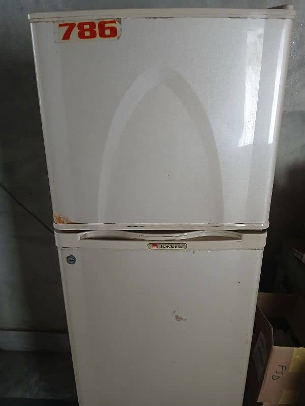 dawlance fridge 1