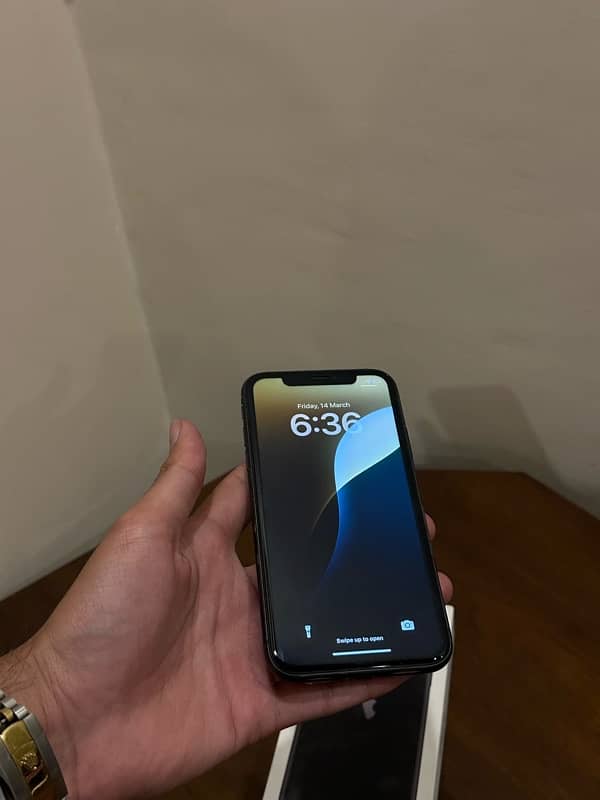 Iphone 11 (PTA approved) 0