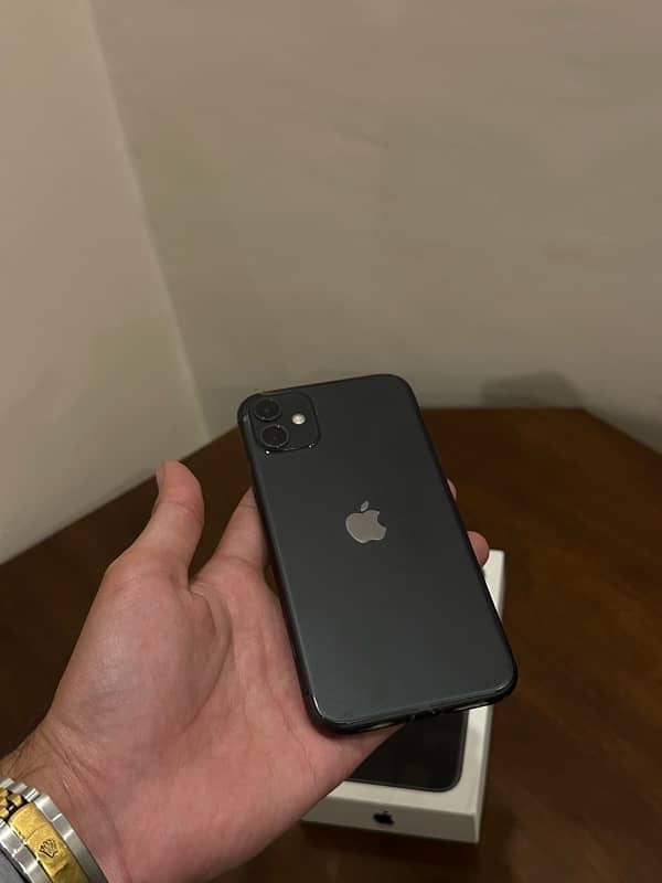 Iphone 11 (PTA approved) 1