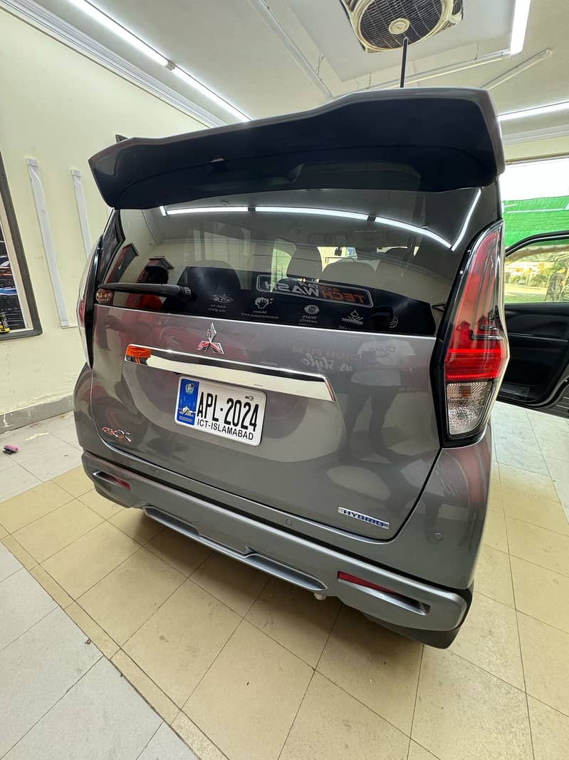 Mitsubishi Ek X 2024 3