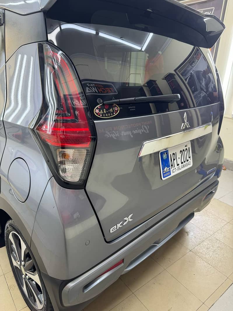 Mitsubishi Ek X 2024 5