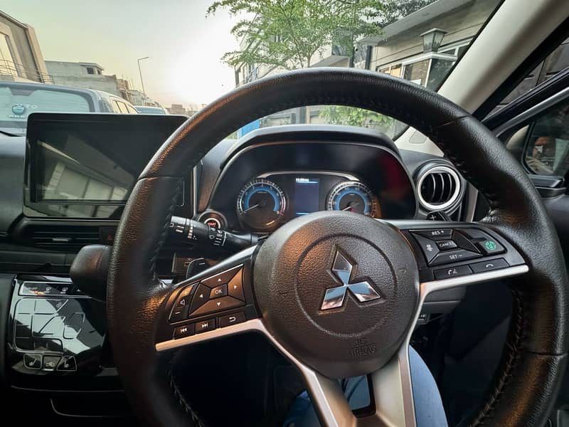 Mitsubishi Ek X 2024 13