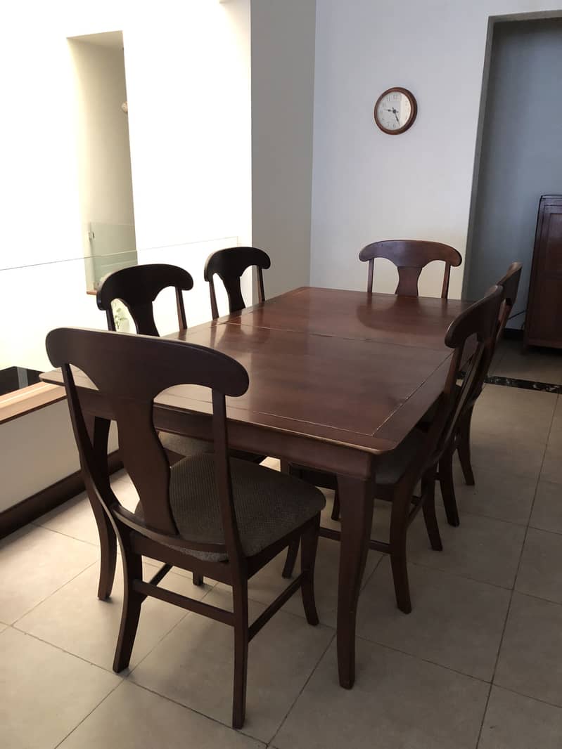 6 Seat Cherry wood dining table 0