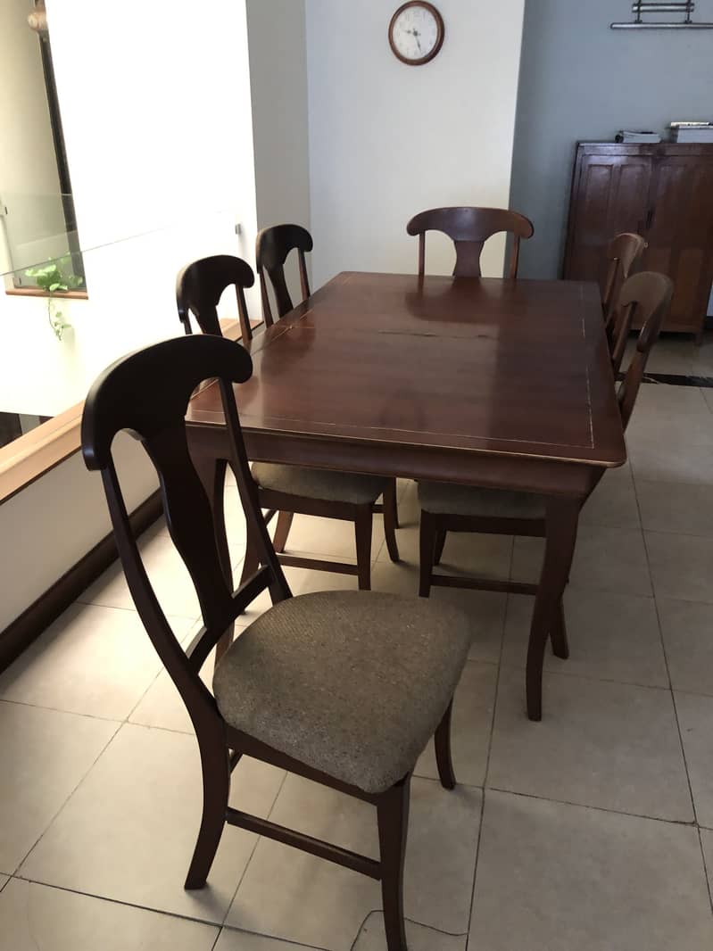 6 Seat Cherry wood dining table 3