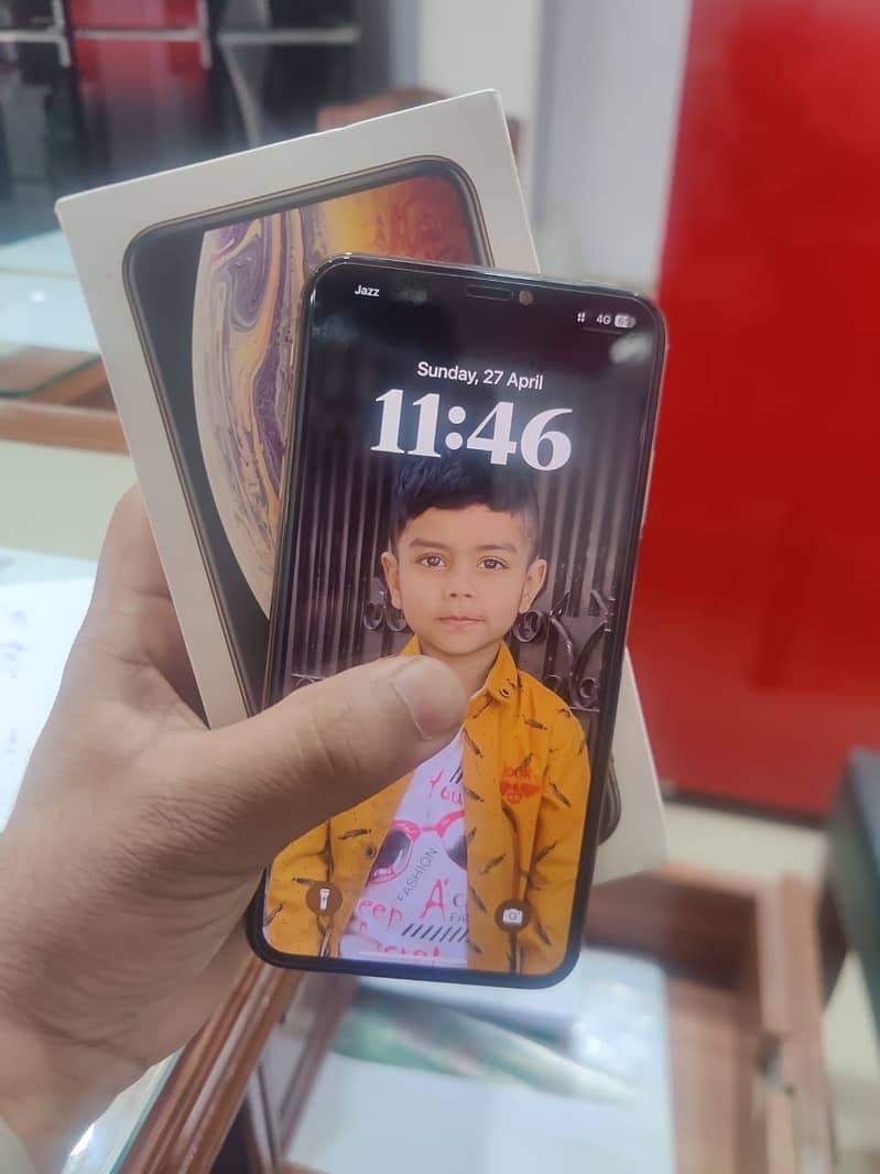 Iphone xs max 0