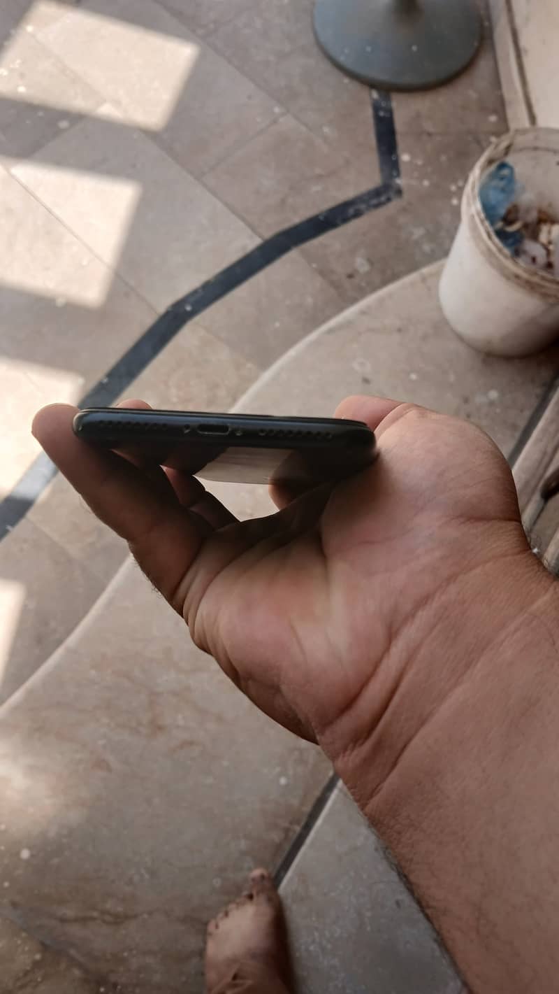 Iphone 7plus pta approved 256 Gb 4
