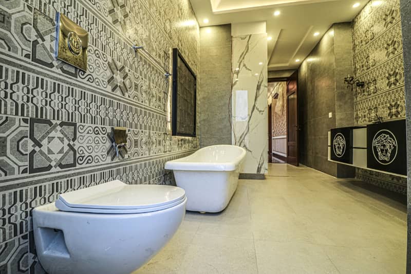 Spanish Designed Tasteful 1 Kanal House Is For Sell In Dha Lahore 20