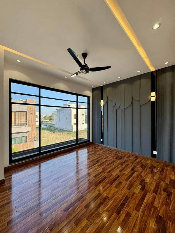 3 Years Installment Plan Luxury 5 Marla Brand New House In Park View City Lahore 9