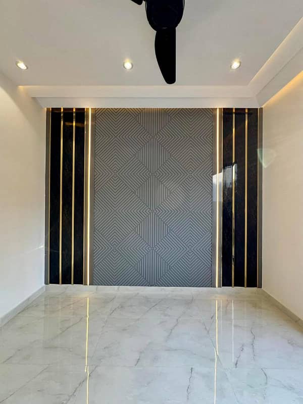 3 Years Installment Plan Luxury 5 Marla Brand New House In Park View City Lahore 10