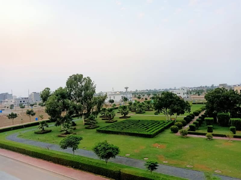 11.40 Marla Corner Plot For Sale In E Block Phase 2 Bahria Orchard Lahore. 29