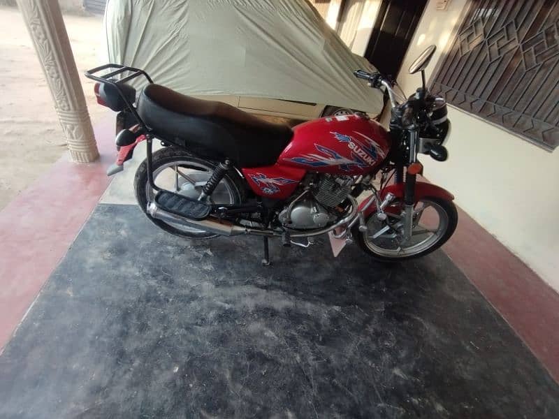 Suzuki GS 150 SE 2018 model 11