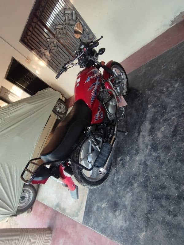 Suzuki GS 150 SE 2018 model 12
