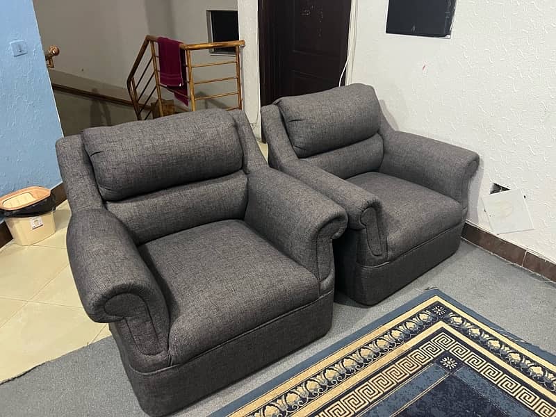 sofa almost new 3
