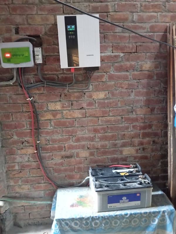 3.2 KW inverter for sale with 2 battries 0