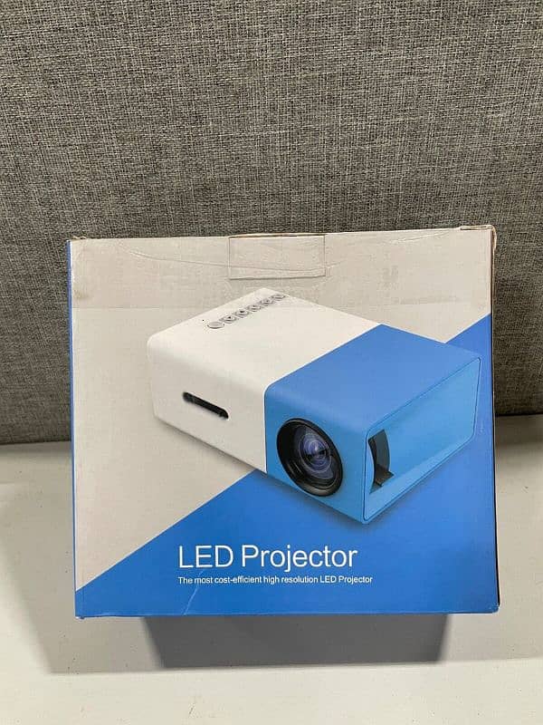 YG300 MINI Projector imported Portable Home Theater Video projector 3