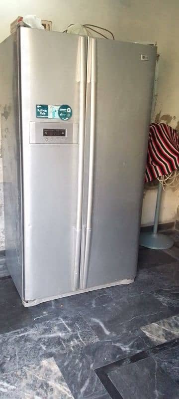 double door fridge 0