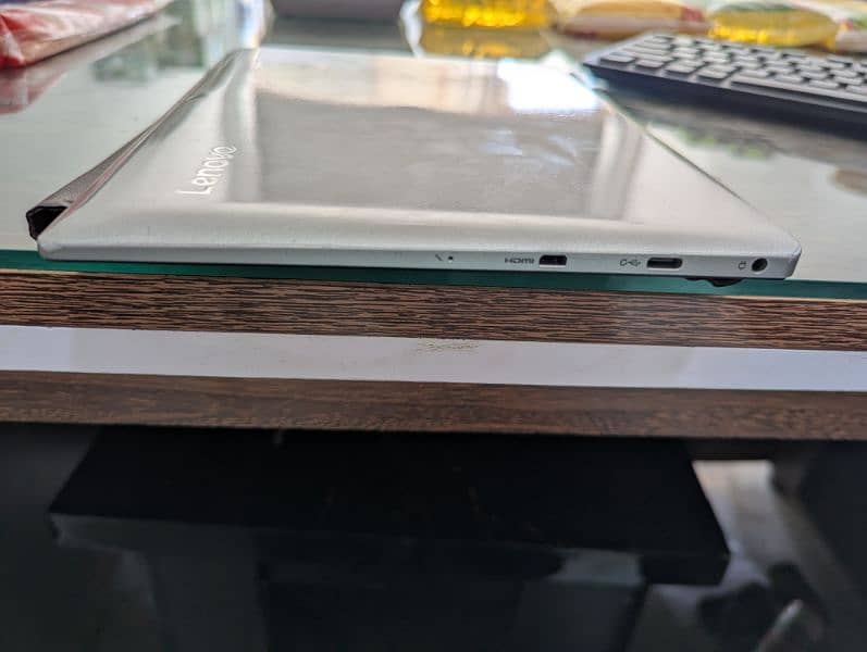 lenovo windows tablet 64/4 gb 2