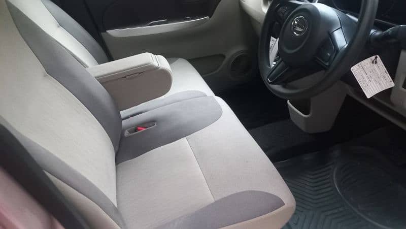 Daihatsu Cast 660 CC , Model 2022 , Unregistered , Import 2025 13
