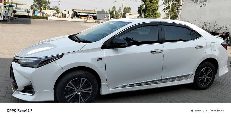 Toyota Corolla Altis full option 2022 0310/68/32/410 2