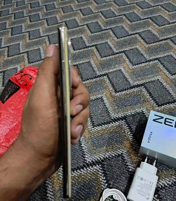 infinic zero 30 4