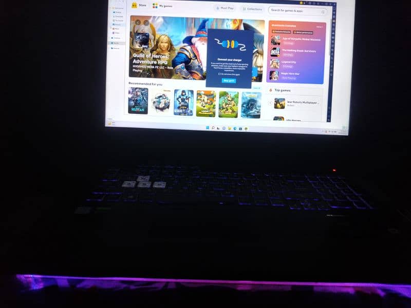 Asus ROG strix 17 i7 9th generation 16gb ram 1tb ssd GTX 1650 4gb card 5