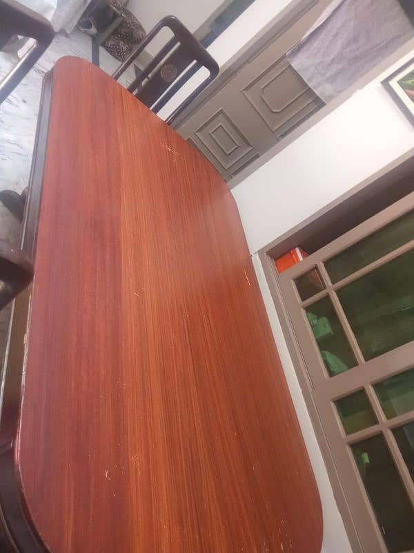 6 seater Dining table for sale 10