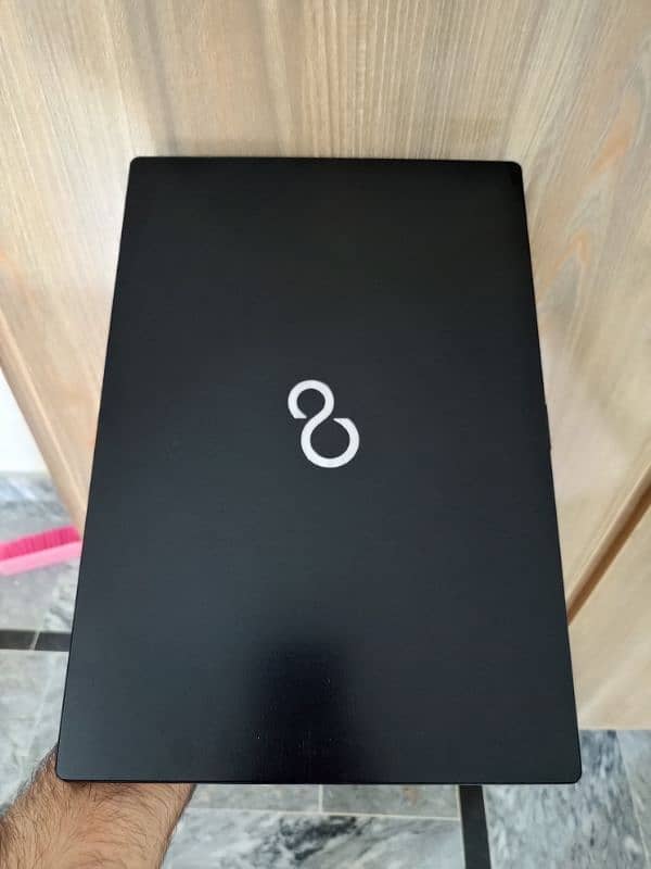 FUJITSU  Core i7  4th Generation LifeBook Touch Support 0