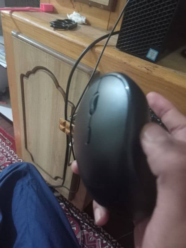 computer and accessories 3