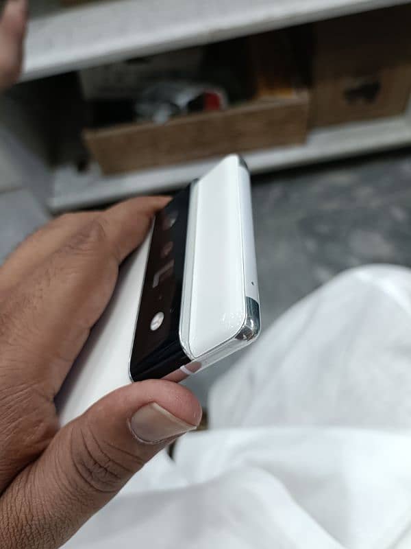 Google pixel 6 pro 2