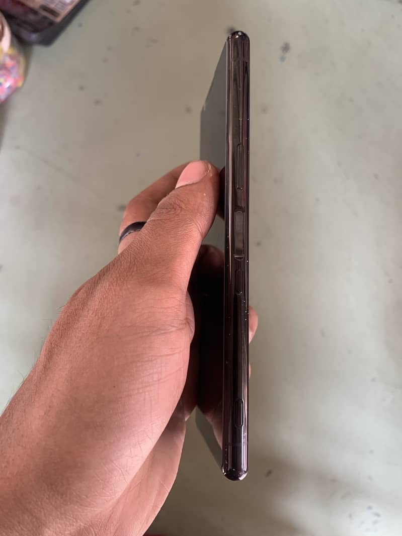 Sony Xperia 5 4