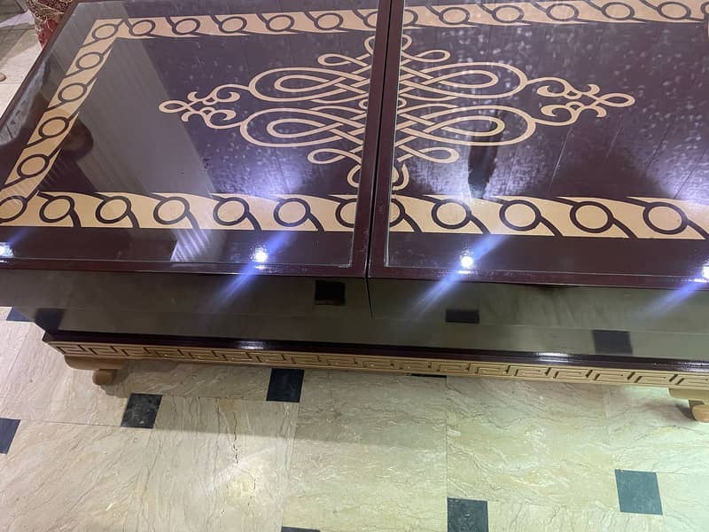 Wooden table/Center table 4