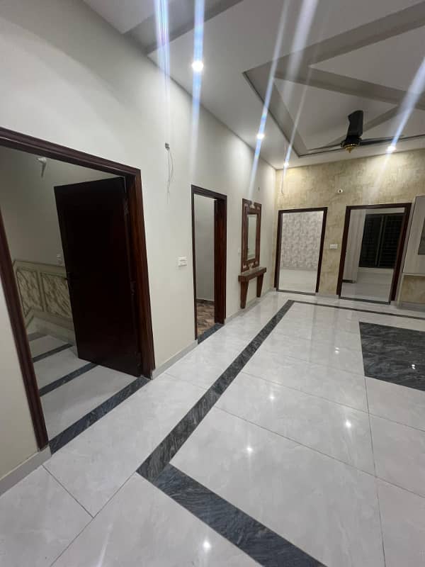 10 Marla Brand New House For Sale In Reasonable Price 6