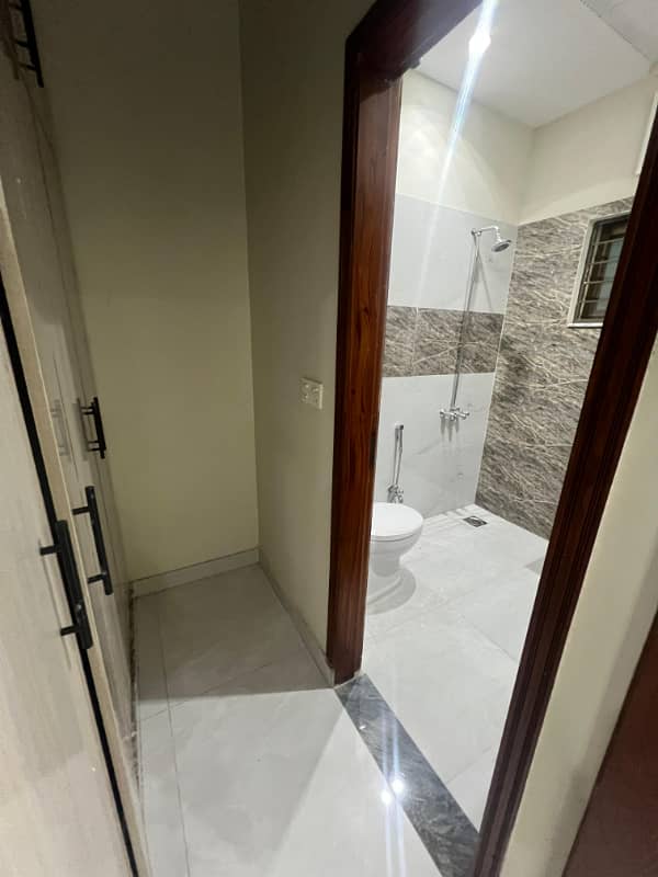 10 Marla Brand New House For Sale In Reasonable Price 10
