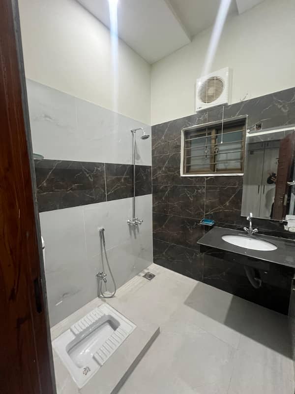 10 Marla Brand New House For Sale In Reasonable Price 25