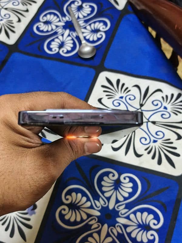 Infinix Note 40 8/256 GB 2 month warranty is lying 6