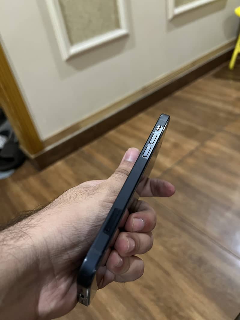 iPhone 12 128GB PTA Approved 3