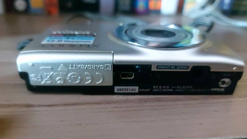 Nikon 12 MP camera 5