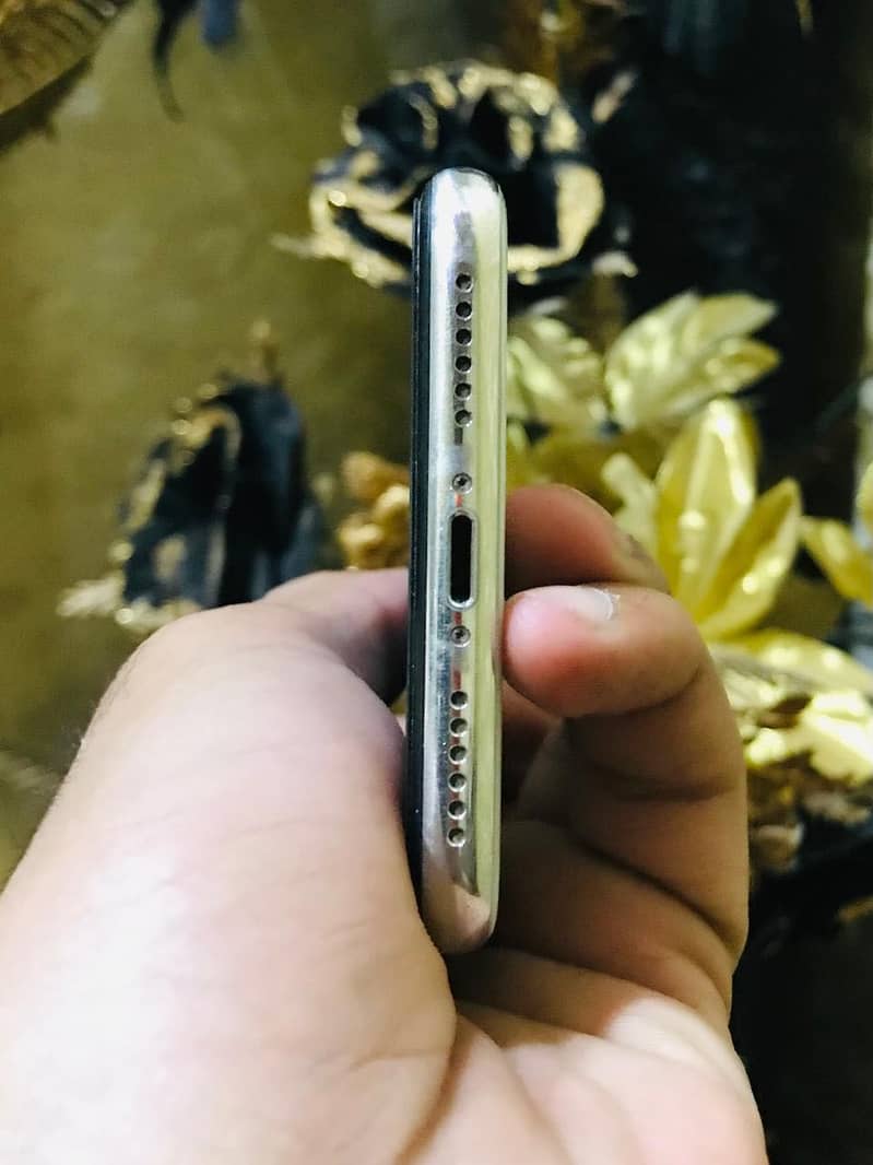 I phone x 64 GB non pta 2