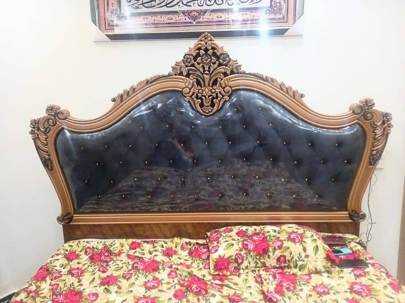 New bed set king size good condition chionioty Design 0