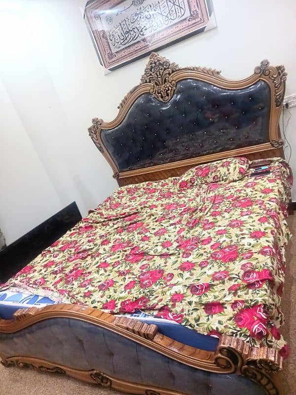 New bed set king size good condition chionioty Design 2