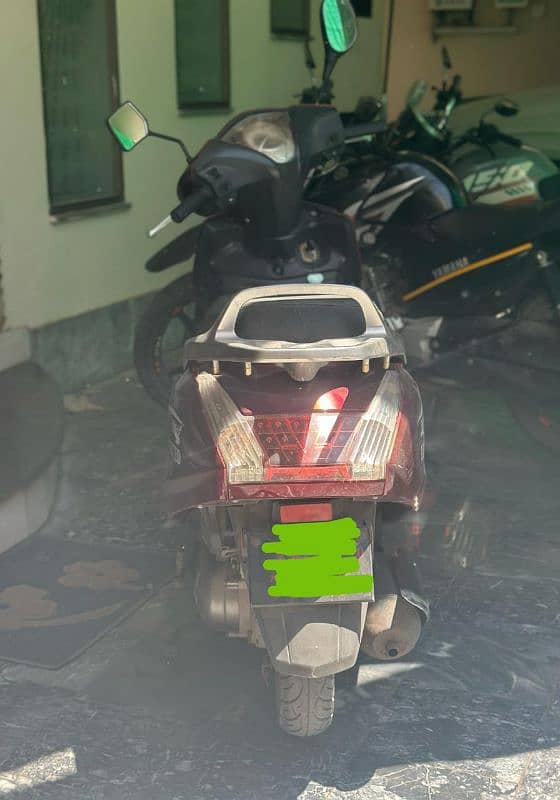 United scooty 100cc 2