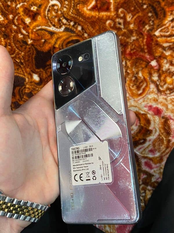 Tecno pova 5 pro 5g 1