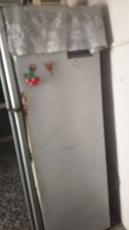 Dawlance Fridge For Sale 2