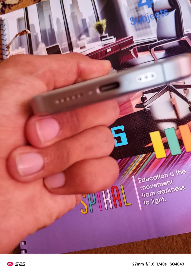 Apple iPhone 15 Pro 5