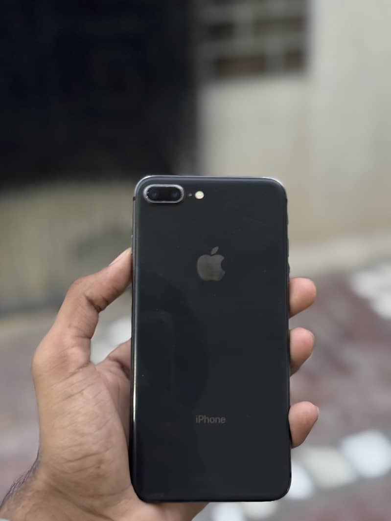 iphone 8 plus pta approved 64gb 0