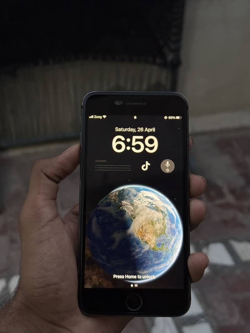 iphone 8 plus pta approved 64gb 1