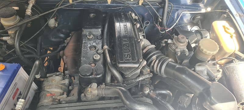 Isuzu D-Max 2003 14