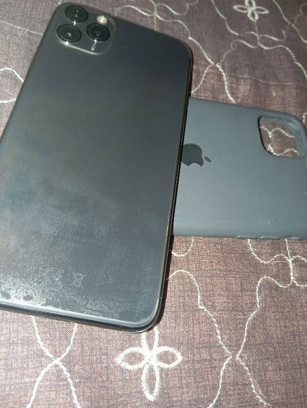 IPHONE 11 PRO MAX 256GB non PTA 1