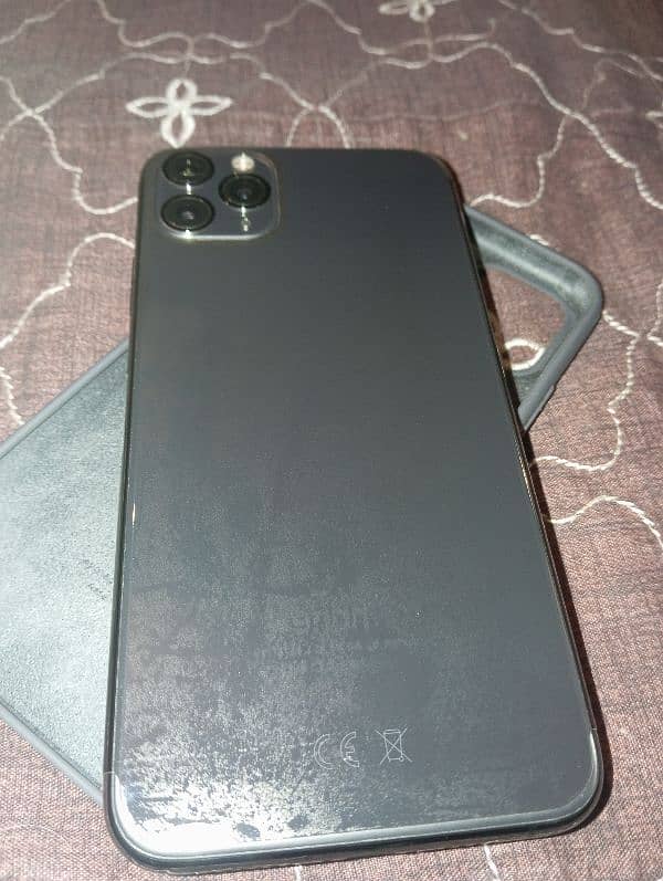 IPHONE 11 PRO MAX 256GB non PTA 9