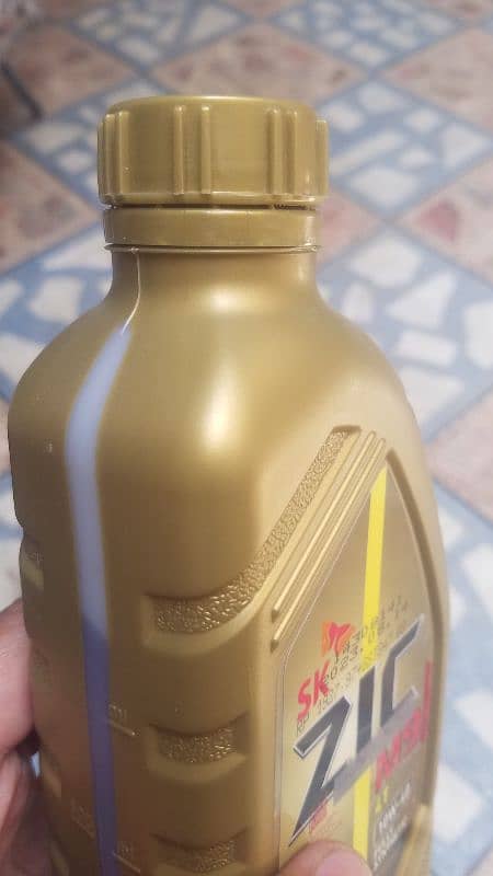 ZIC M9 1 Liter engine oil for bike 1